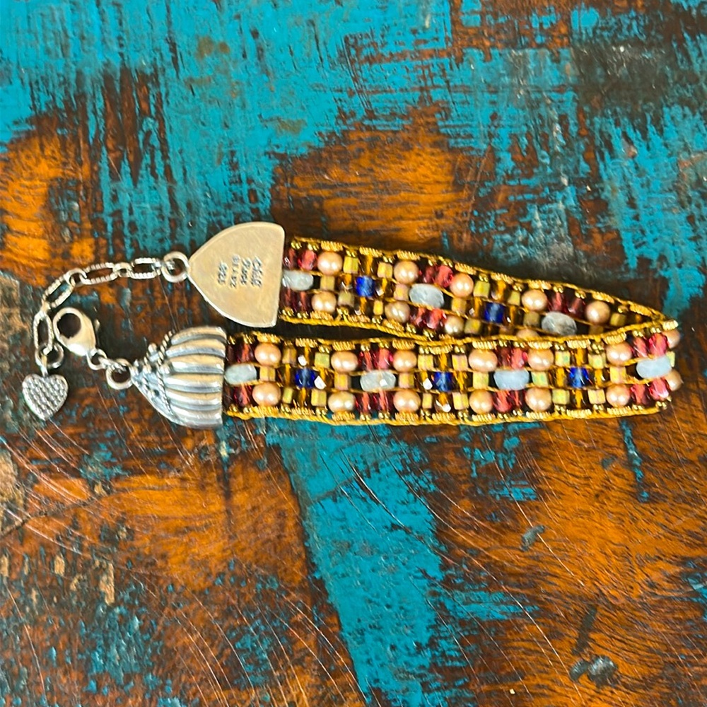 Artist Adonnah Langer “Chili Rose” handwoven beaded bracelet. New in box!